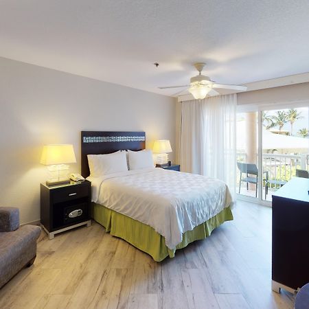 The Grand Caymanian Resort George Town Eksteriør billede